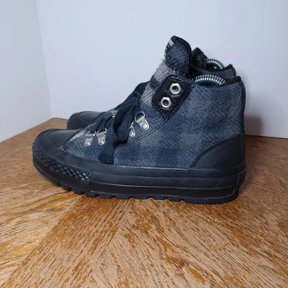 Converse Woolrich Black Street Hiker Hi Plaid Sneakers Womens Size5 (296 Box 34) - Picture 1 of 9